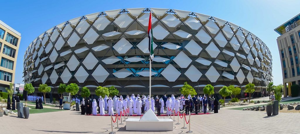 With the Participation of the Private and Public Entities.. Al Ain Cub Marks the Flag Day with Genuine Patriotic Sentiments
